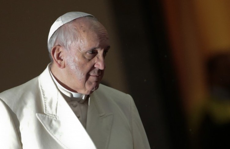 Ο πάπας Φραγκίσκος απαιτεί δράση κατά των ναυαγίων μεταναστών στη Μεσόγειο