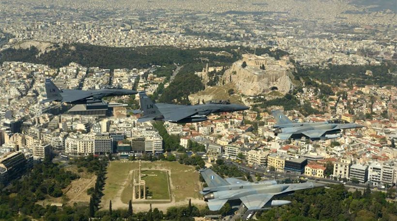 Χαμηλές πτήσεις μαχητικών αύριο πάνω από την Αθήνα