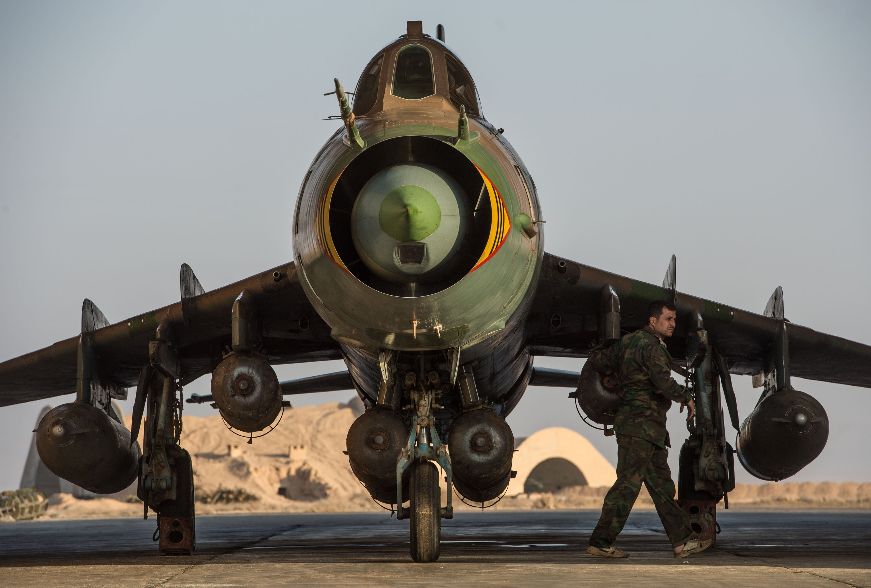 Καταρρίφθηκε Su-22 της Συρίας - Θρίλερ με την τύχη του πιλότου