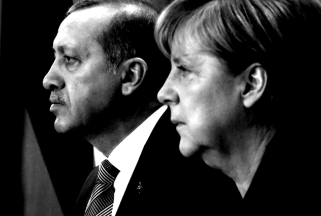 Η Μέρκελ επιμένει να στηρίζει Ερντογάν υποκύπτοντας στον εκβιασμό του με τους πρόσφυγες