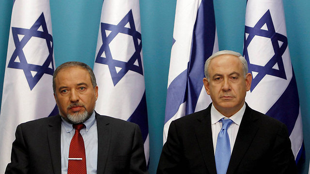 Ισραήλ:Ο υπουργός Άμυνας Λίμπερμαν απορρίπτει τη συγγνώμη του Αμπάς
