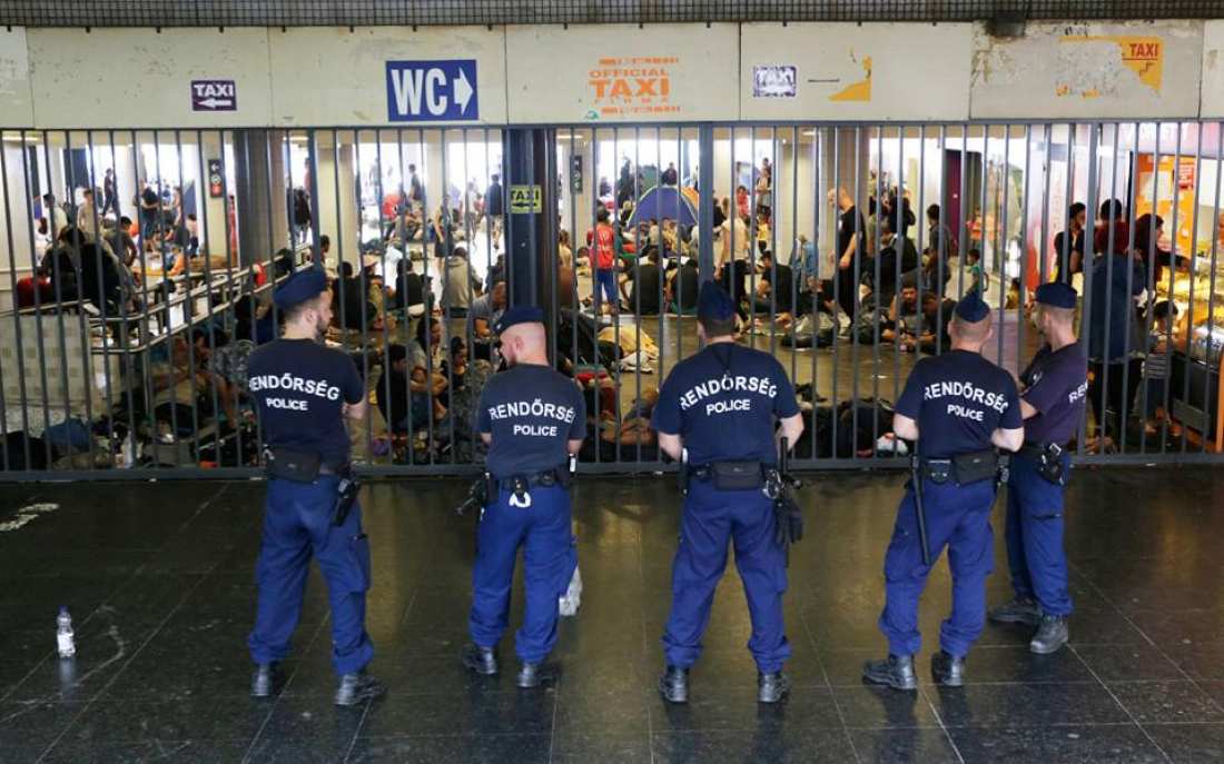 Η Γερμανία ζητά επέκταση συνοριακών ελέγχων εντός Σένγκεν