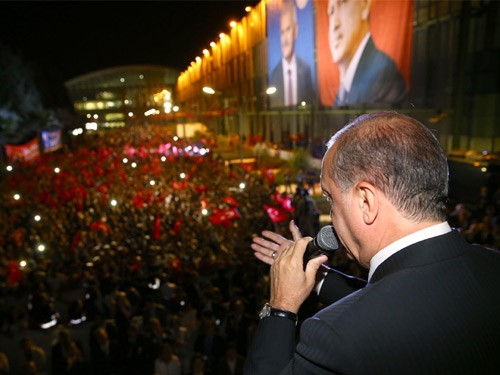 Τουρκία: Από το στρατιωτικό πραξικόπημα στην πολιτική δικτατορία;