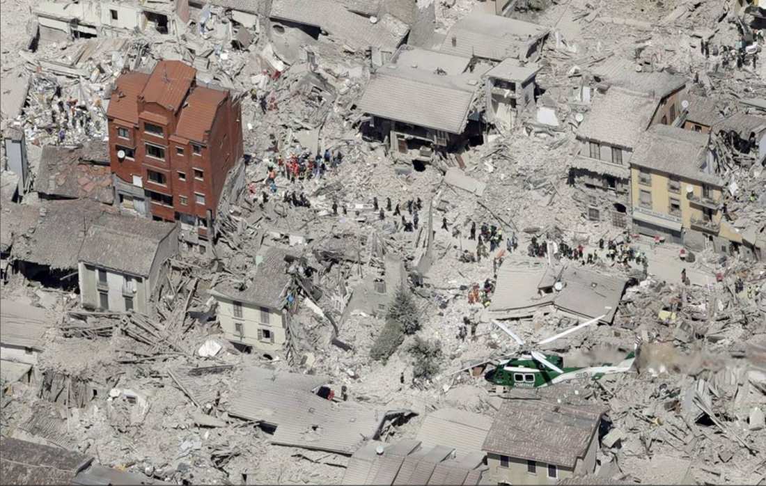 Στους 247 έφθασαν οι νεκροί από το σεισμό στην Ιταλία κι ο κατάλογος μένει ανοιχτός