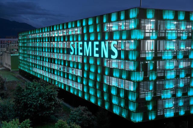 Η Siemens απολύει 2.700 εργαζόμενους! Θα ΄χει φαίνεται κεσάτια