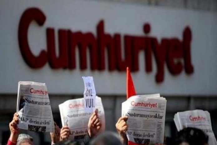 Στη φυλακή ο διευθυντής της Τζουμχουριέτ στην Τουρκία