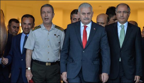 Ο Τούρκος πρωθυπουργός σε περιοδεία φιέστα στη Θράκη