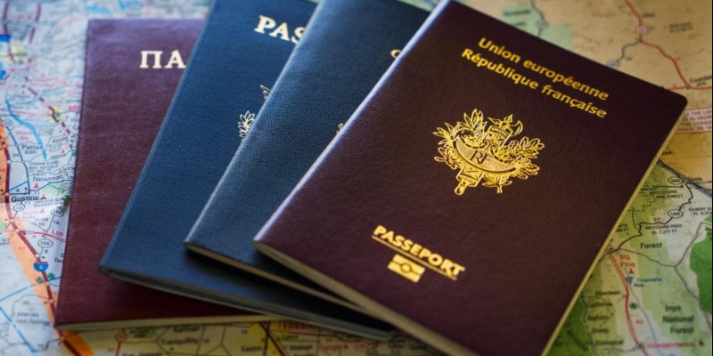 Το πρόβλημα με τα διαβατήρια από τα Σκόπια οι συμβιβασμοί και οι κόκκινες γραμμές του ΥΠΕΞ