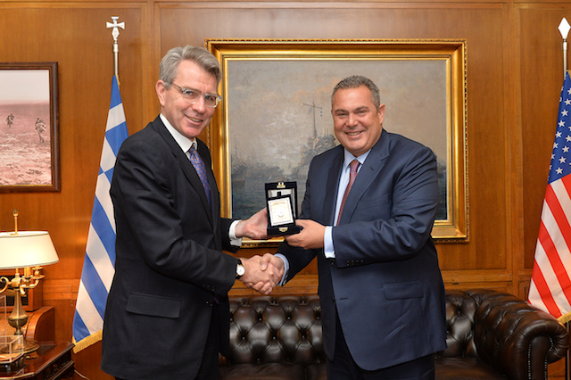 Ο Αμερικανός πρέσβης βλέπει δυνατότητες ανάπτυξης για την Ελλάδα