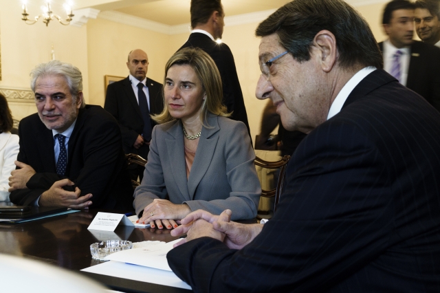 Η Μογκερίνι ακόμη ελπίζει σε λύση του Κυπριακού