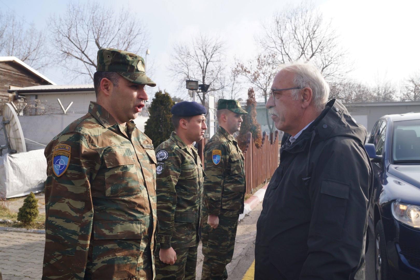 Βίτσας από Κοσσυφοπέδιο προς στρατιωτικούς: 