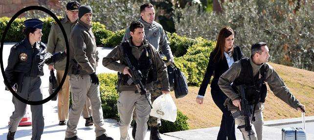 Συνελήφθη η γυναίκα αξιωματικός που συνόδευε τον Τούρκο Αρχηγό στα Ίμια! Τρελοκομείο η Τουρκία