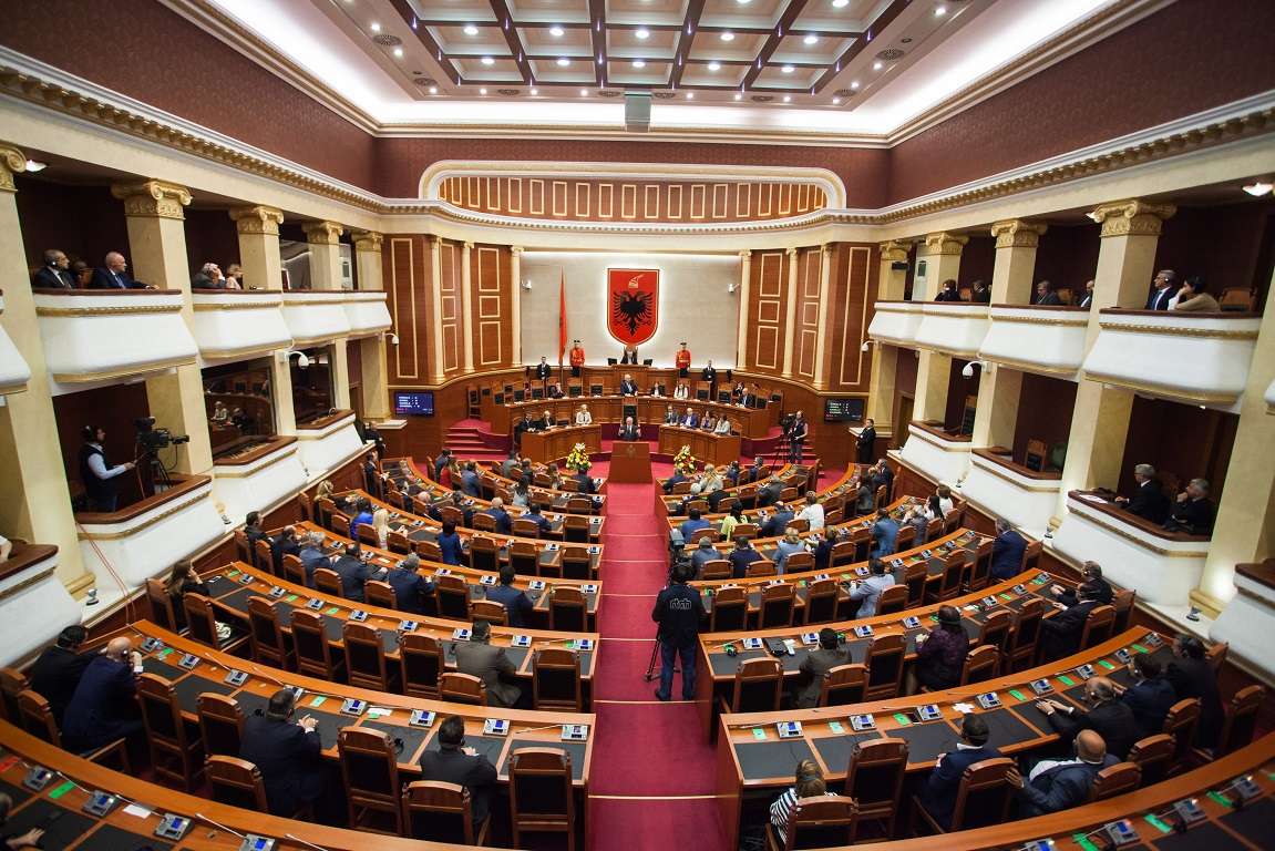 Αλβανία: Παραιτήθηκε ο υπουργός Εσωτερικών