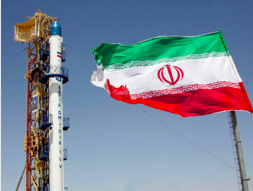 Το Ιράν ολοκλήρωσε επιτυχώς μια δοκιμαστική εκτόξευση διαστημικού πυραύλου