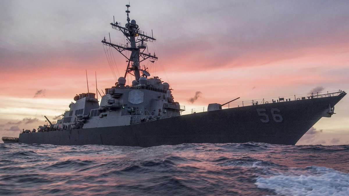 Εντοπίστηκαν οι σοροί των 10 ναυτικών του αντιτορπιλικού McCain