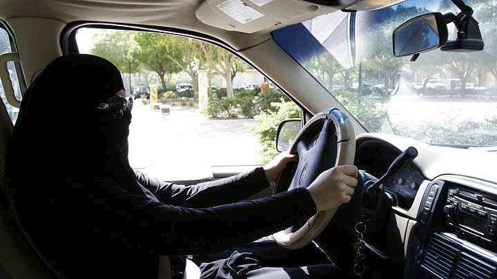 Οι γυναίκες θα μπορούν επιτέλους  να οδηγούν στη Σαουδική Αραβία!