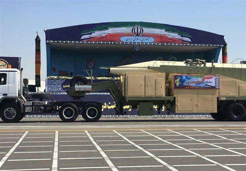 Το Ιράν απαντά στον Τραμπ με την παρουσίαση νέου βαλλιστικού πυραύλου!