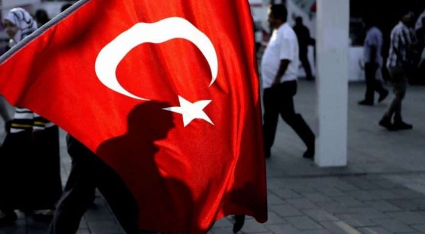 Η Τουρκία καλεί τις μουσουλμανικές χώρες να μην μείνουν μόνο στις αποδοκιμασίε για την Ιερουσαλήμ