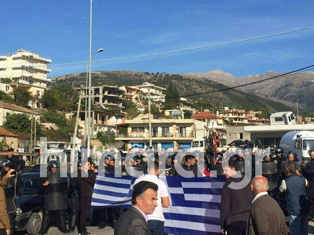 Εισβολή Αλβανών αστυνομικών στην Χειμάρρα! Φωτό και εικόνα