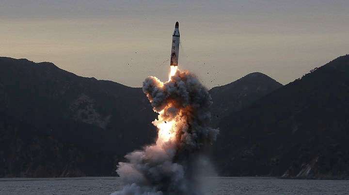 Η Βόρεια Κορέα εκτόξευσε βαλλιστικό πύραυλο λέει η Σεούλ