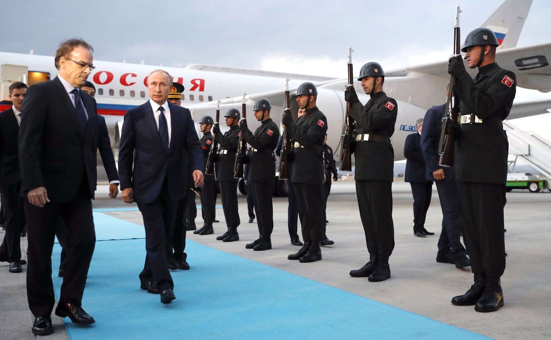 Γιατί ο Πούτιν πουλάει S-400 σε Τουρκία και Σαουδική Αραβία; Πάντως όχι για τα λεφτά
