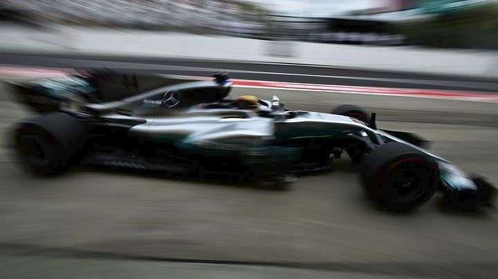 F1: Ο Λουίς Χάμιλτον εξασφάλισε την pole position στο Grand Prix της Ιαπωνίας