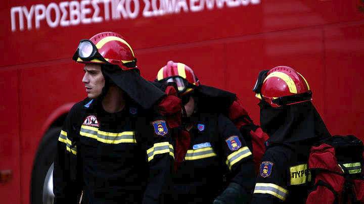 Δωρεά 16 πυροσβεστικών στολών από τον δήμο Ρίτζφιλντ στους εθελοντές δασοπυροσβέστες Μεστών Χίου