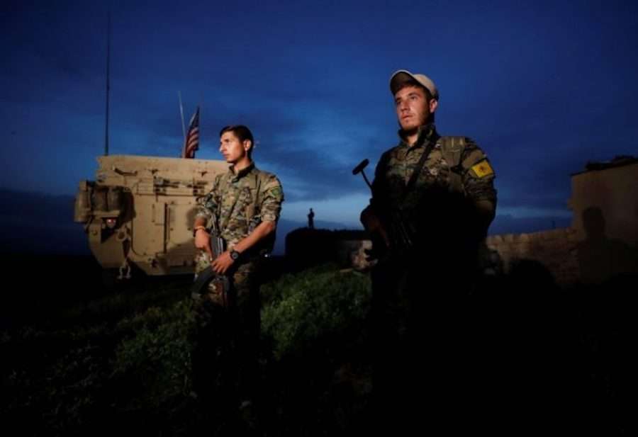ΣΥΡΙΑ: Έφυγαν οι Κούρδοι από την Μάνμπιτζ όπως προέβλεπε η συμφωνία ΗΠΑ-Τουρκίας