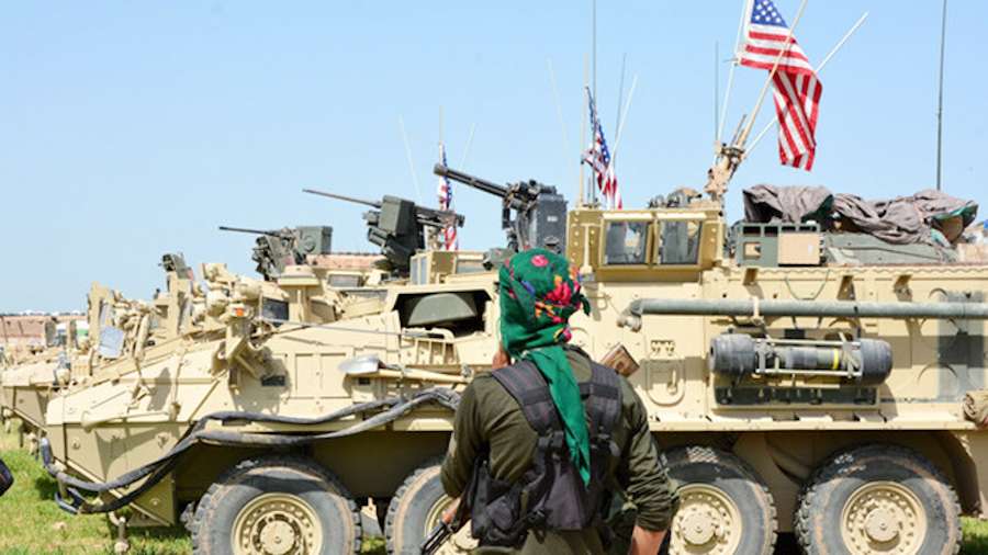 Οι Αμερικανοί περιπολούν στα σύνορα με την Τουρκία - Επίθεση κατά Κούρδων μαχητών από το ISIS