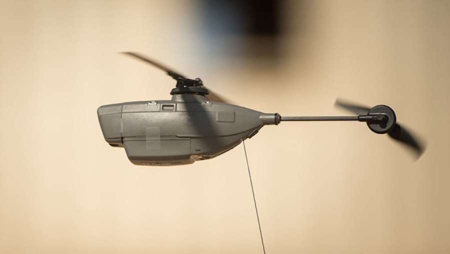 Οι Τούρκοι πετούν με αόρατα drones κι εμείς έχουμε μείνει στις επιχειρήσεις του Βιετνάμ! Βίντεο