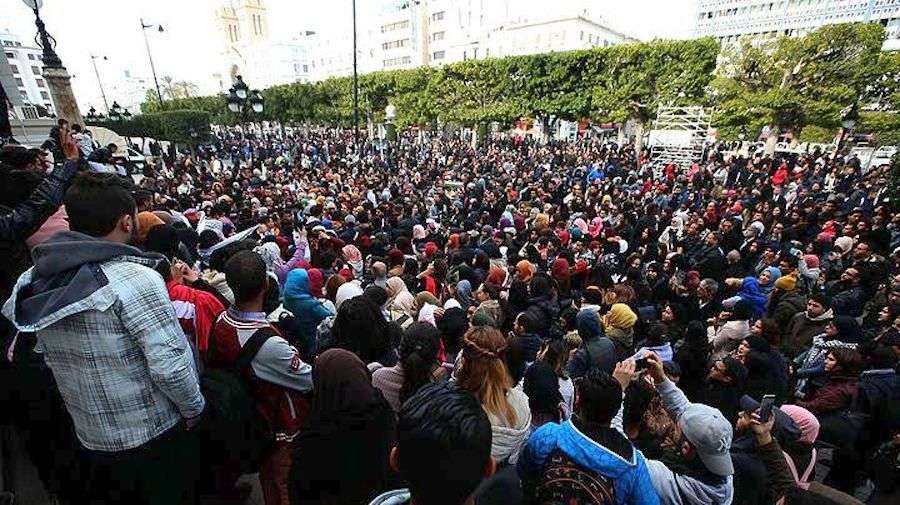 Τυνησία: Δακρυγόνα κατά διαδηλωτών