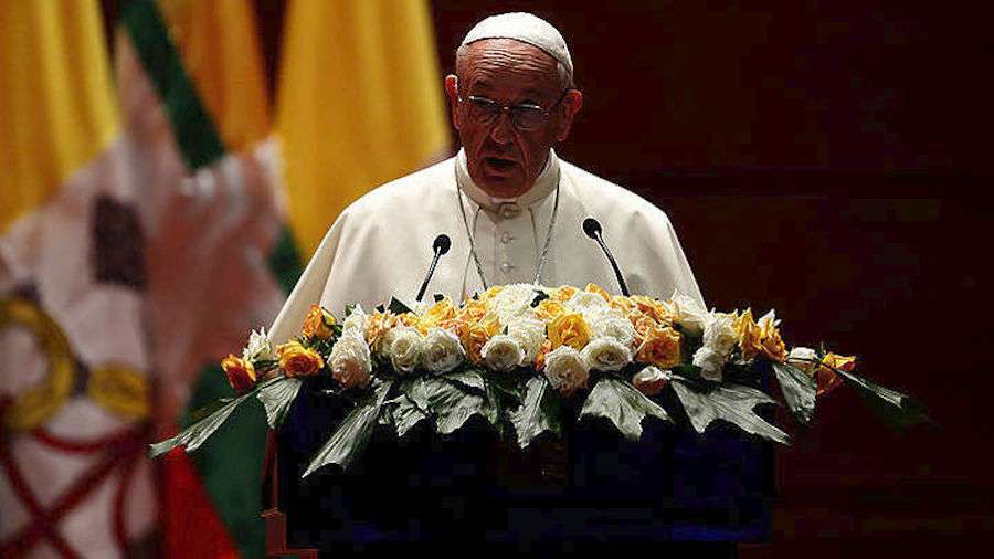 Ο Πάπας Φραγκίσκος ευχαρίστησε την Ελλάδα για την βοήθειά της στο προσφυγικό