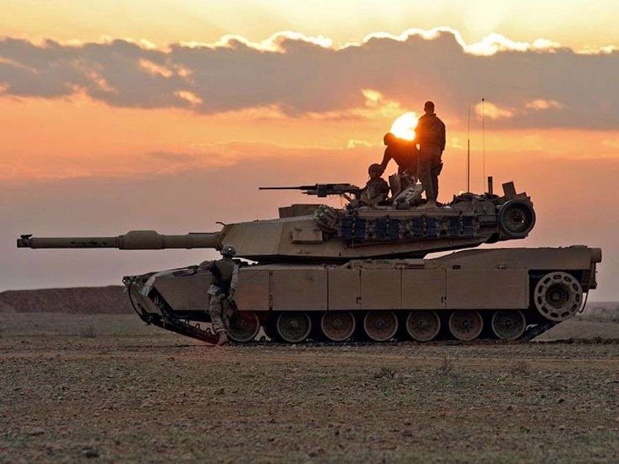 Αμερικανικά άρματα μάχης Abrams στα χέρα παραστρατιωτικών ομάδων του Ιράν