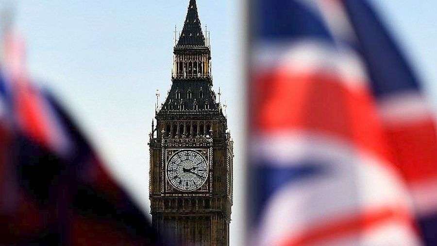 Η Βρετανία δεν έχει πλέον μια λειτουργική κυβέρνηση
