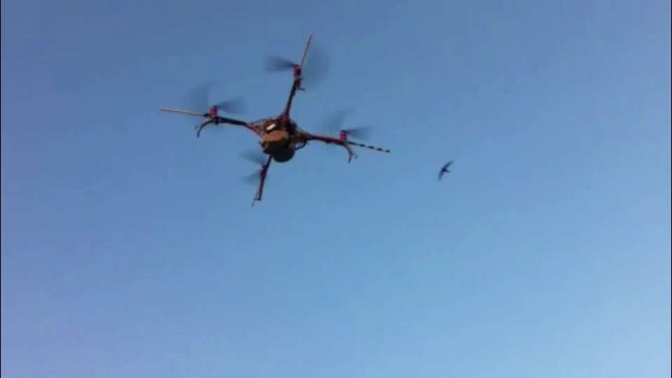 Με drones θα παρακολουθούν τις σοδειές τους οι αγρότες στην Καρδίτσα
