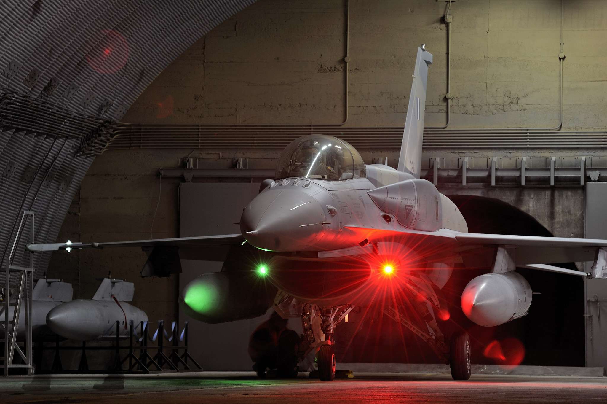Η δικαιολογημένη αγωνία της ΕΑΒ για την τροπολογία των F-16 και μια απάντηση για το 