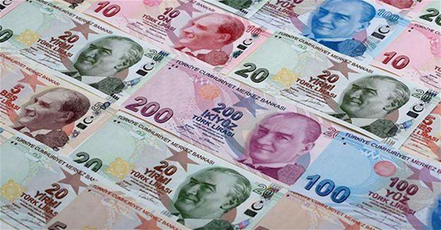 Διπλή υποβάθμιση της τουρκικής οικονομίας