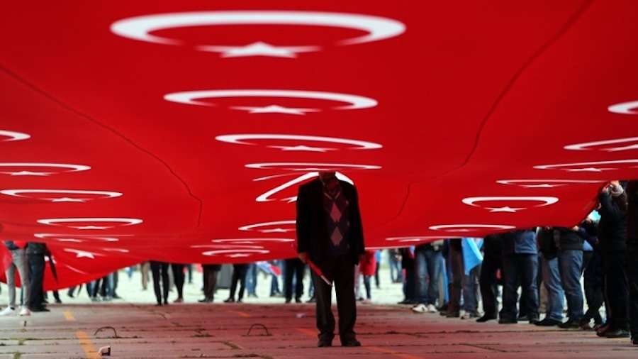 Εξαγορά θητείας στην Τουρκία! Πουλάνε μέχρι και τα κινητά τους για να γλιτώσουν τη θητεία