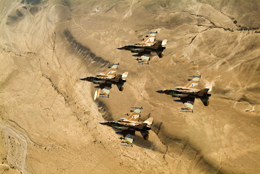 Ισραήλ: Μαχητικά αεροσκάφη έπληξαν στρατιωτικούς στόχους στη Συρία