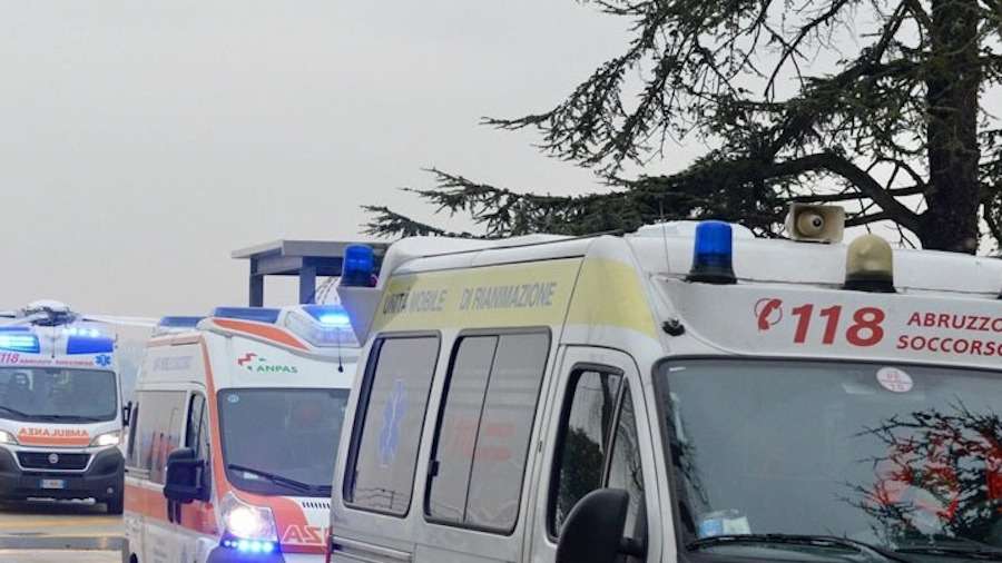 Ιταλία: 2 νεκροί, πολλοί τραυματίες από  σύγκρουση τρένου με φορτηγό