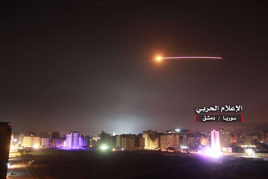 Συρία: Το Ισραήλ έπληξε με πυραύλους στρατιωτικές εγκαταστάσεις στο Χαλέπι