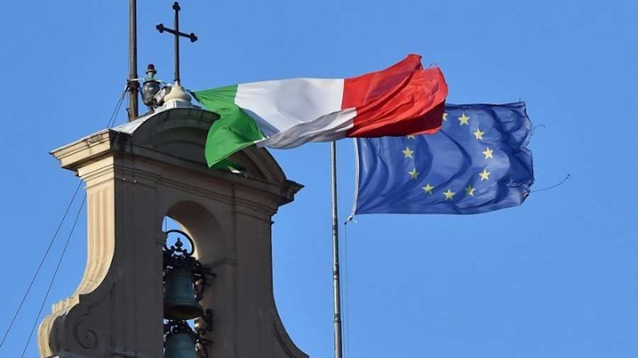 H φιλελεύθερη δημοκρατία θα είναι το μεγαλύτερο θύμα στην Ιταλία κι όχι μόνο