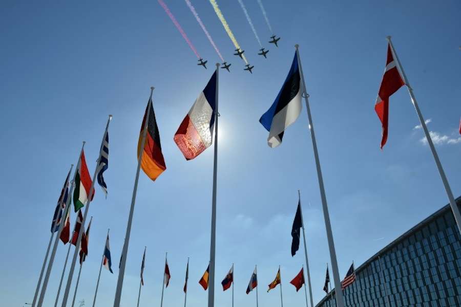 Ιταλία: Το NATO πρέπει να συνεχίσει τον διάλογο με τη Ρωσία