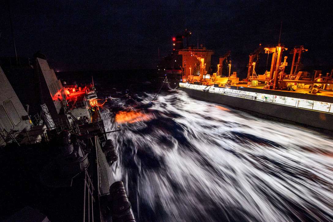 «Νηοψία» Τούρκων σε ερευνητικό σκάφος εντός κυπριακής ΑΟΖ