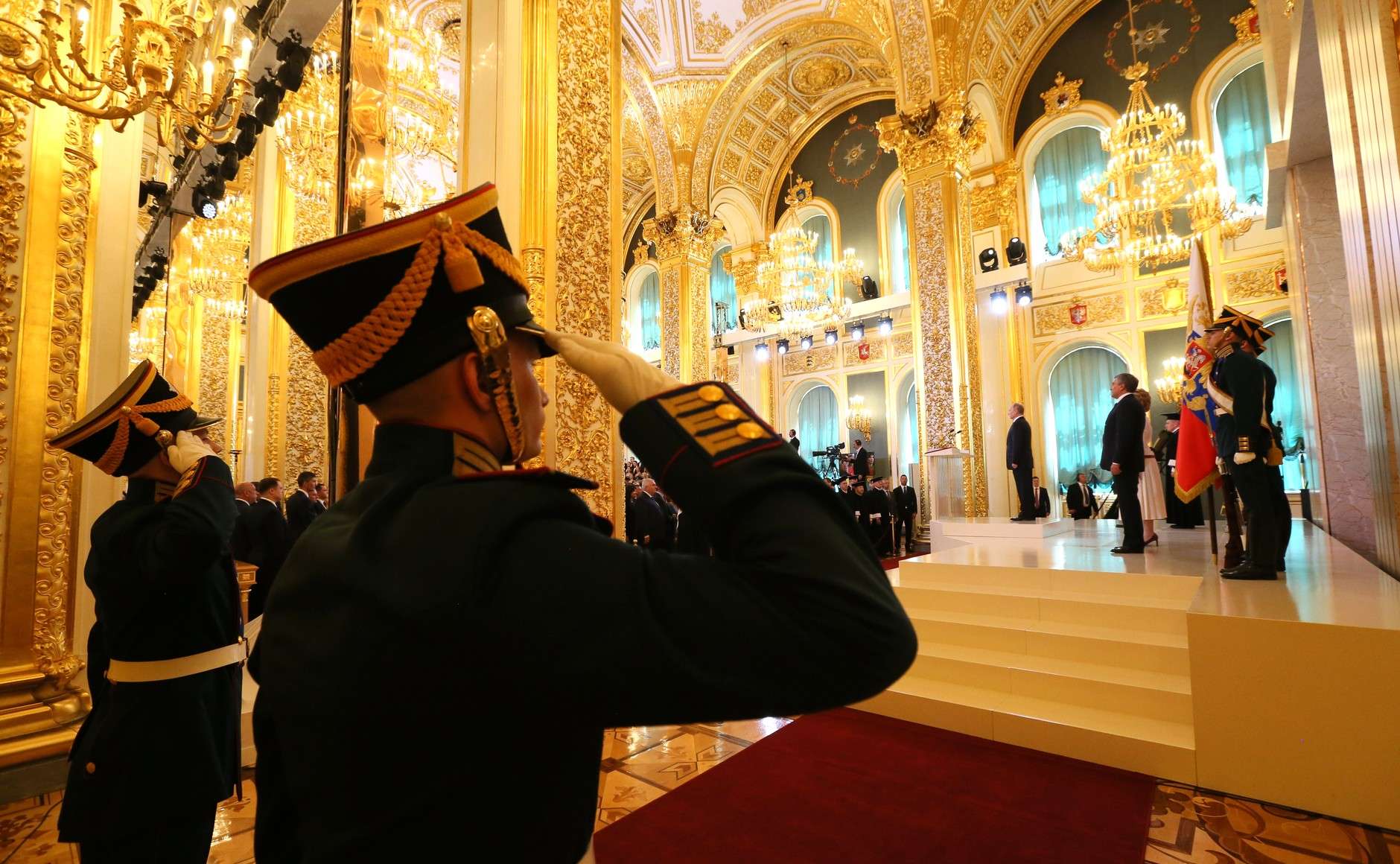 Οι Ρώσοι τραβάνε το σχοινί και ζητούν εξηγήσεις για άρνηση βίζας σε κληρικούς