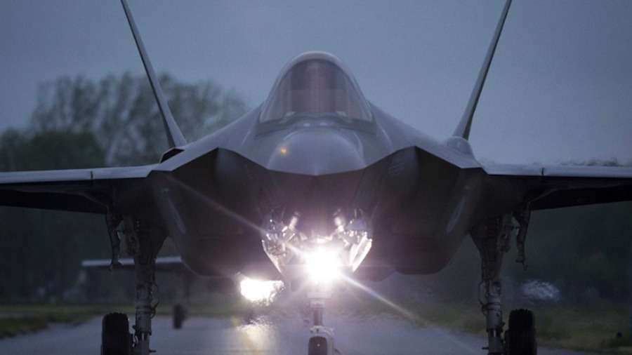 Σοκ για τη Lockheed Martin! Καθηλώνονται όλα τα F-35!