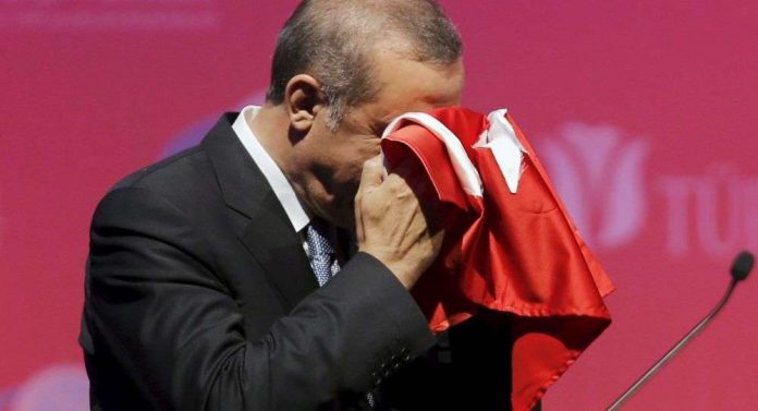 Σανίδα σωτηρίας στον Ερντογάν ,όταν στην Τουρκία μιλάνε για ανατροπή του;