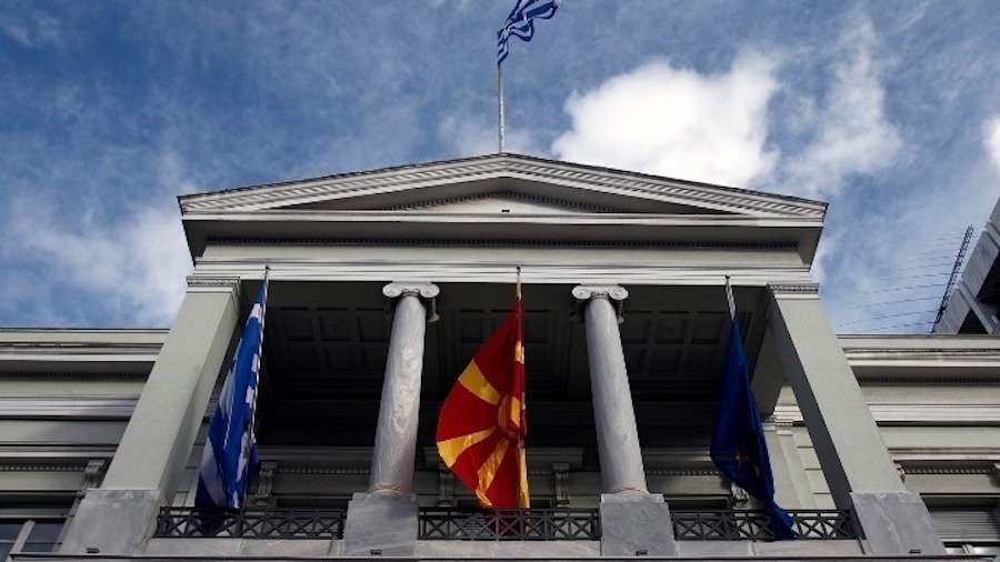 «Θα δούμε αν θα εκλεγεί κυβέρνηση κατά της Συμφωνίας των Πρεσπών» - Πολιτικό θρίλερ στη Βόρεια Μακεδονία