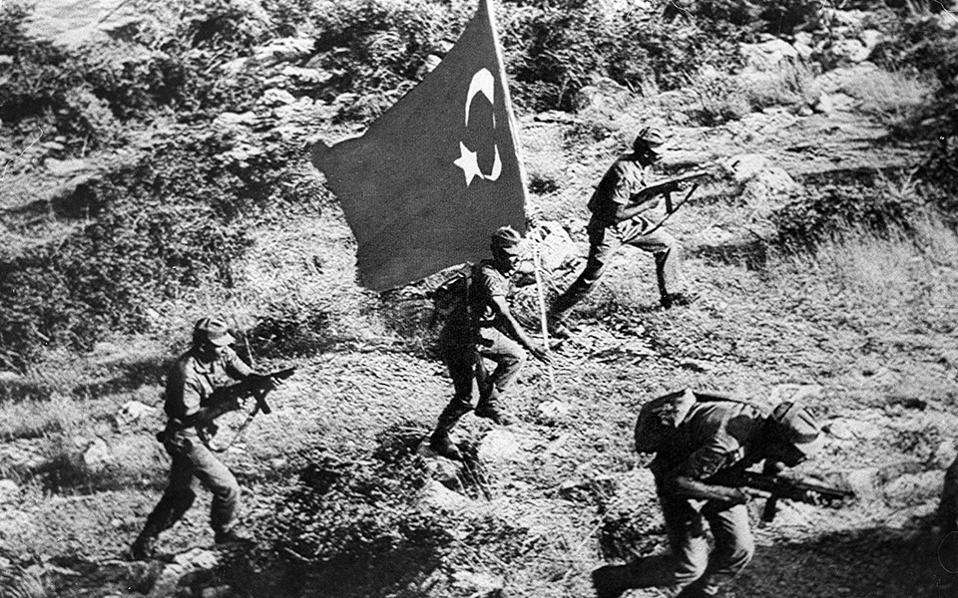 ΚΥΠΡΟΣ 1974: Οι Τούρκοι έκαναν εισβολή και η χούντα στην Αθήνα πίστευε ότι ήταν...άσκηση!