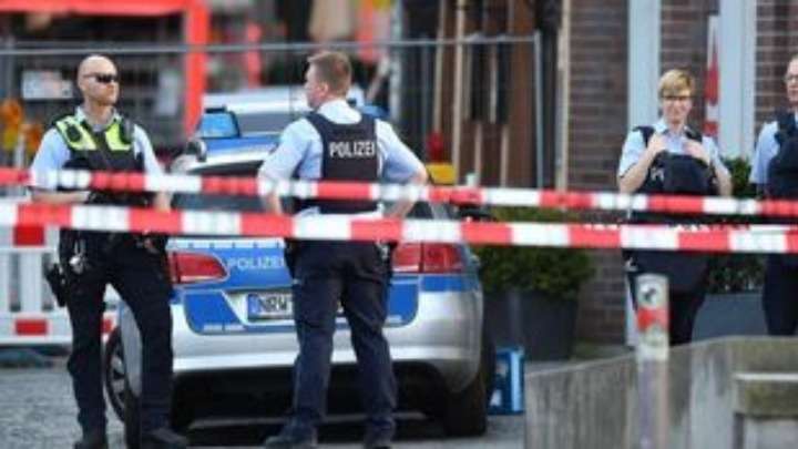 Γερμανία: Επίθεση με μαχαίρι μέσα σε λεωφορείο, 14 τραυματίες